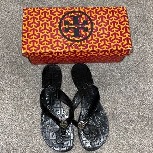 Tory Burch Thora Patent Black Sandals